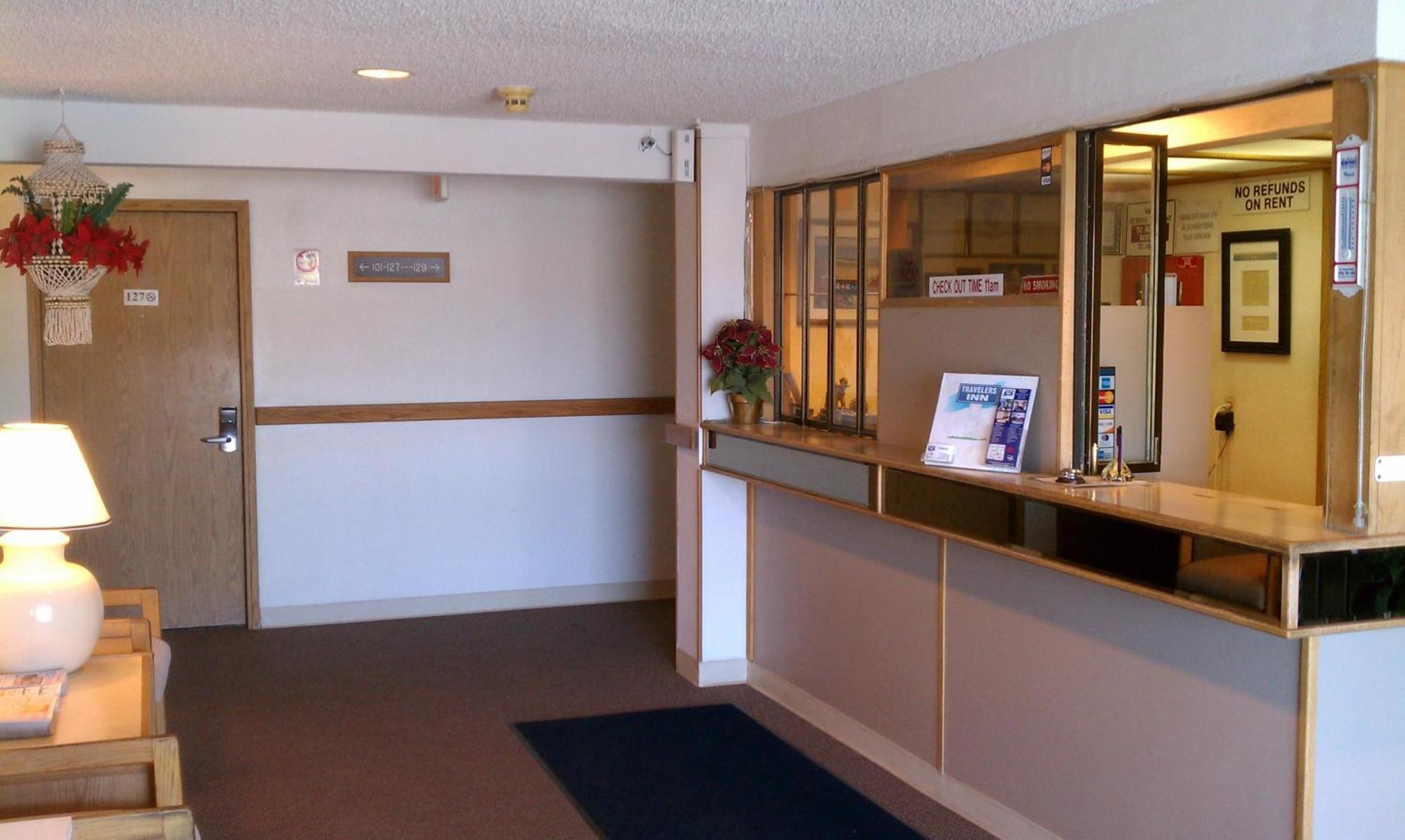Colorado River Value Inn Bullhead City Buitenkant foto
